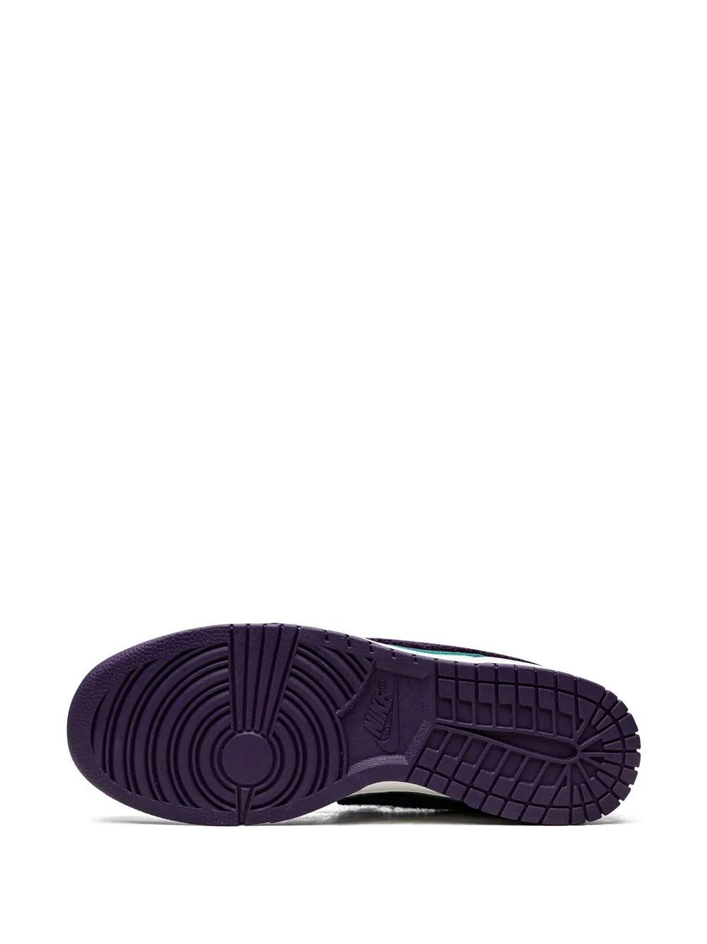 Dunk Low Chenille Swoosh - Grand Purple