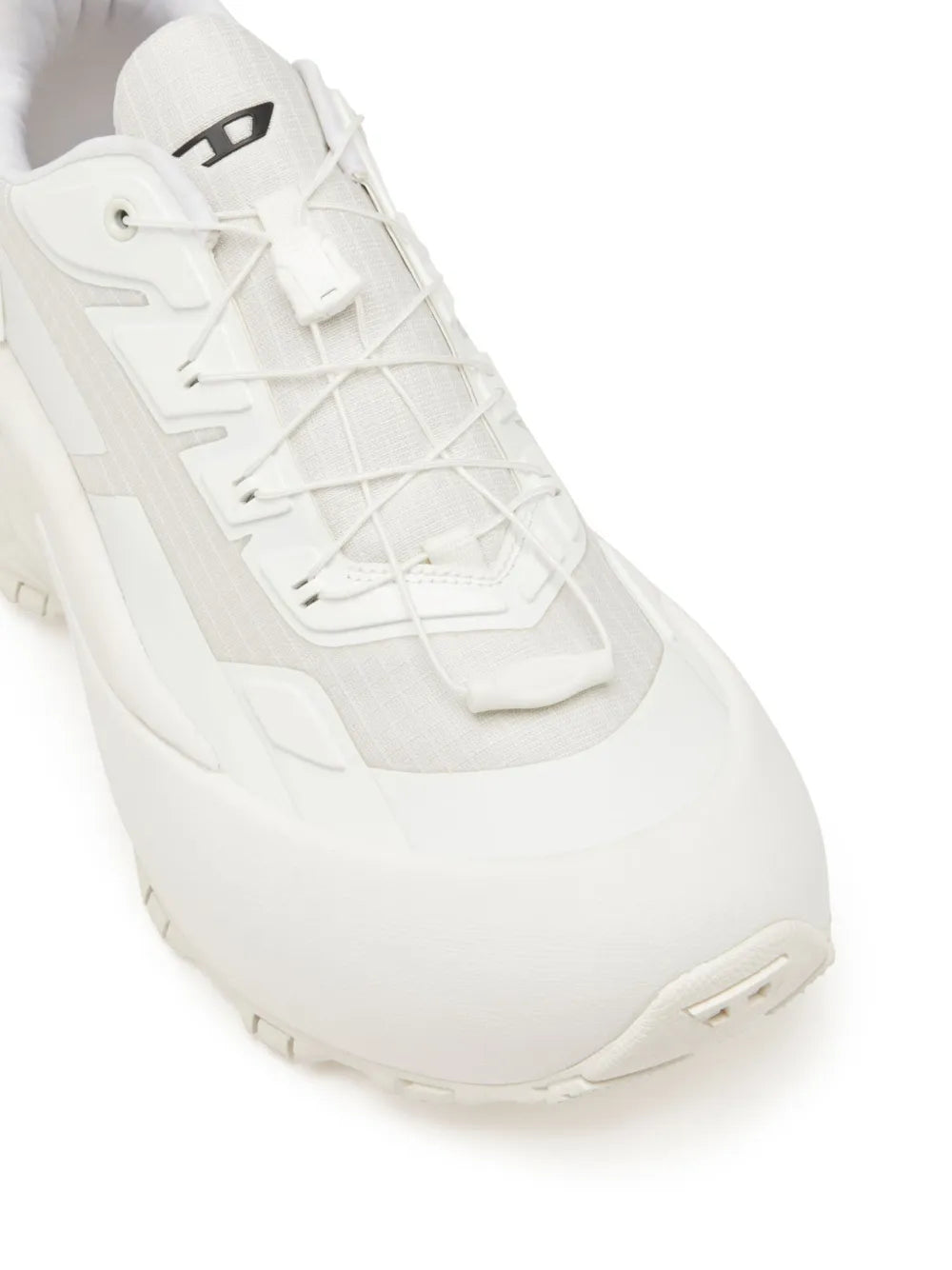 D-Cage Runner