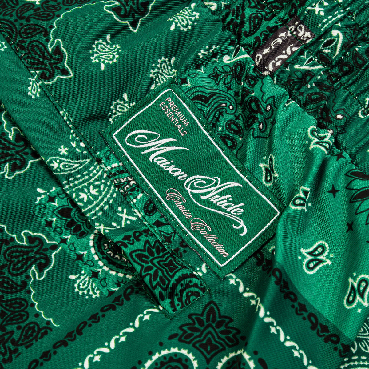 Exclusive Bandana Hybrid Mesh Mens Shorts (Green/Black) — S — Detail View