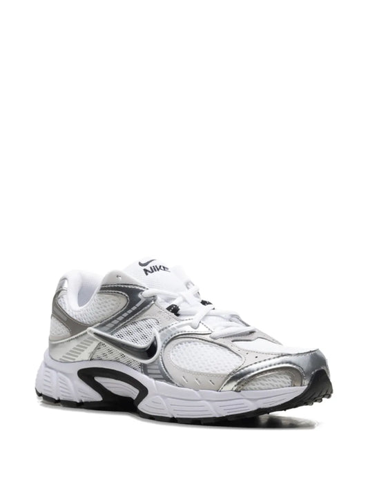 V5 Rnr White Vast Grey College Grey Black