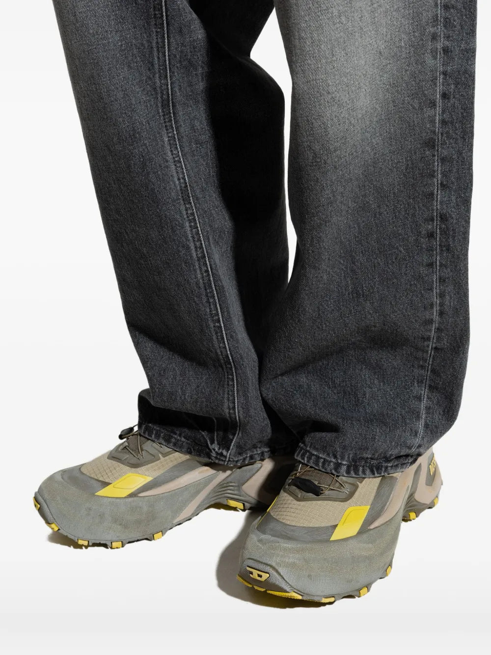D-Cage Runner Lace-Up Chunky