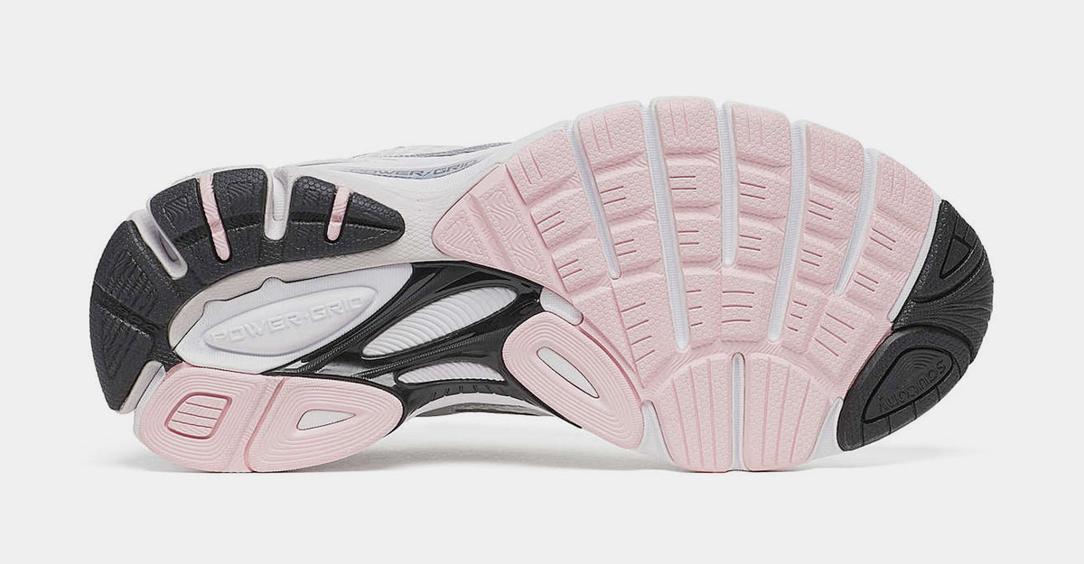Exclusive Guide 7 Womens Running Shoes (White/Pink) — 5 — Top View
