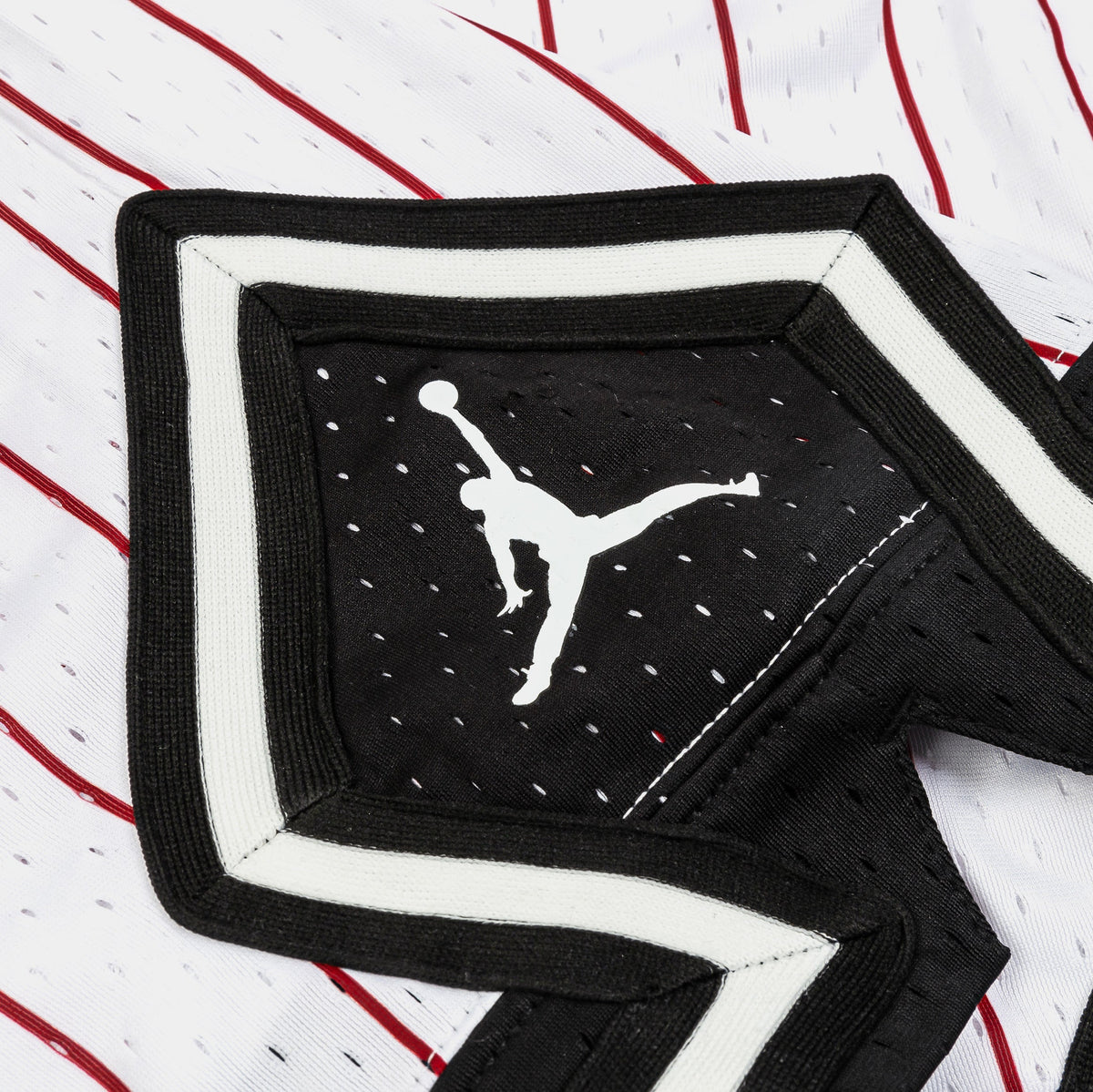 Exclusive Dri Fit Striped Diamond Shorts Grade School Shorts (White/Black/White) — S — Back View