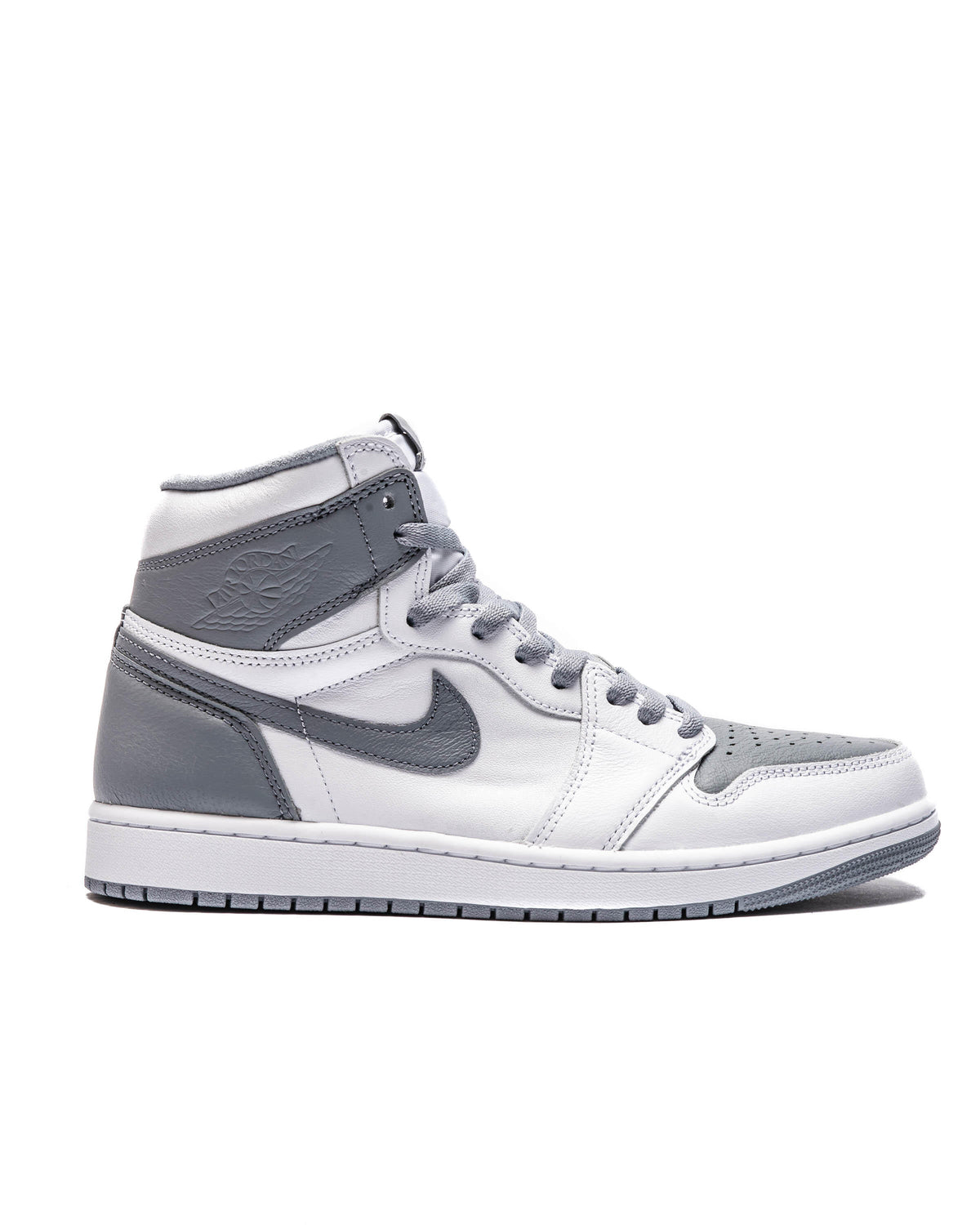 Exclusive Air Jordan 1 RETRO HIGH OG — 3.5 — Front View