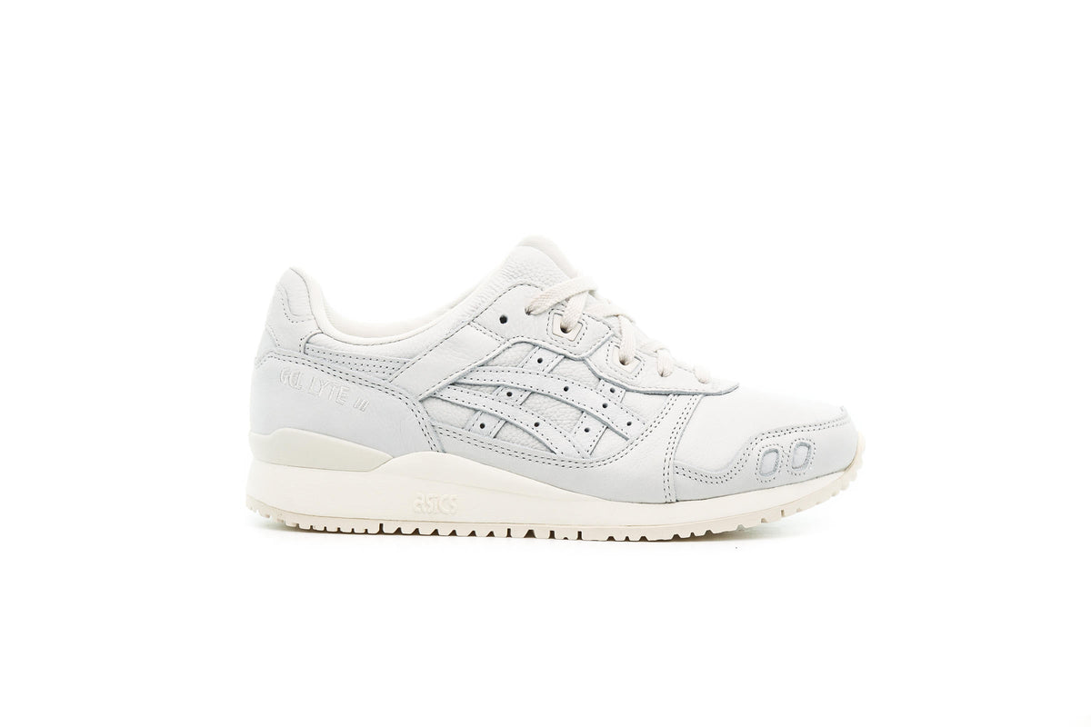 Exclusive Asics GEL-LYTE III OG — 4 — Front View