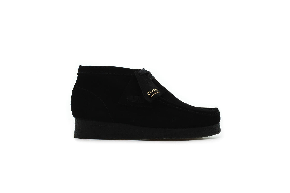 Exclusive Clarks Originals WALLABEE BOOT "BLACK" — 3 — Front View