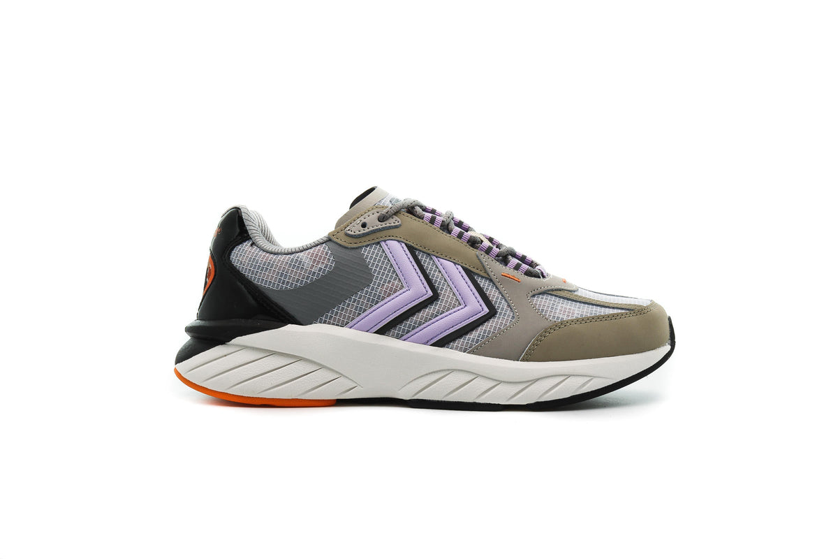 Exclusive Hummel REACH LX 600 ANIMAL — 4 — Front View