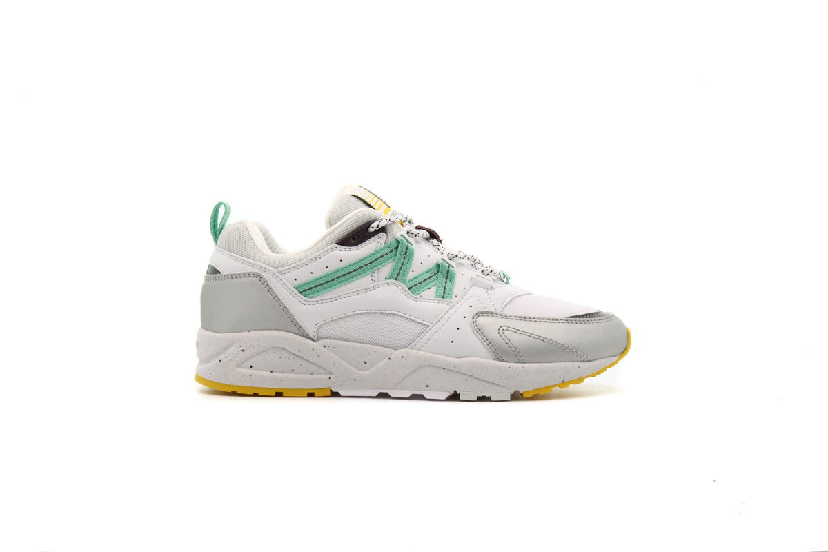 Exclusive Karhu Fusion 2.0 "SILVER" — 4 — Front View