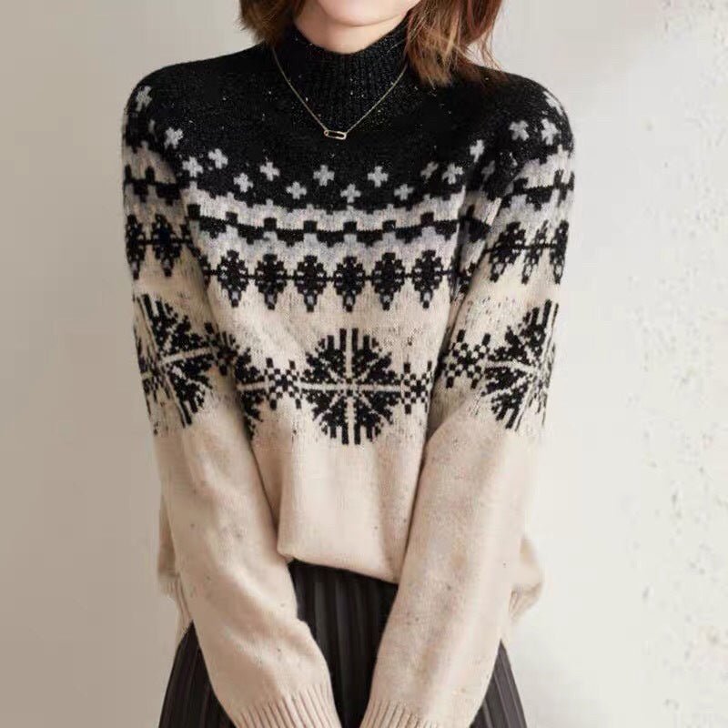 Exclusive Knitted Snowflake Retro Loose Sweater — Black under white — Size M — Lifestyle View