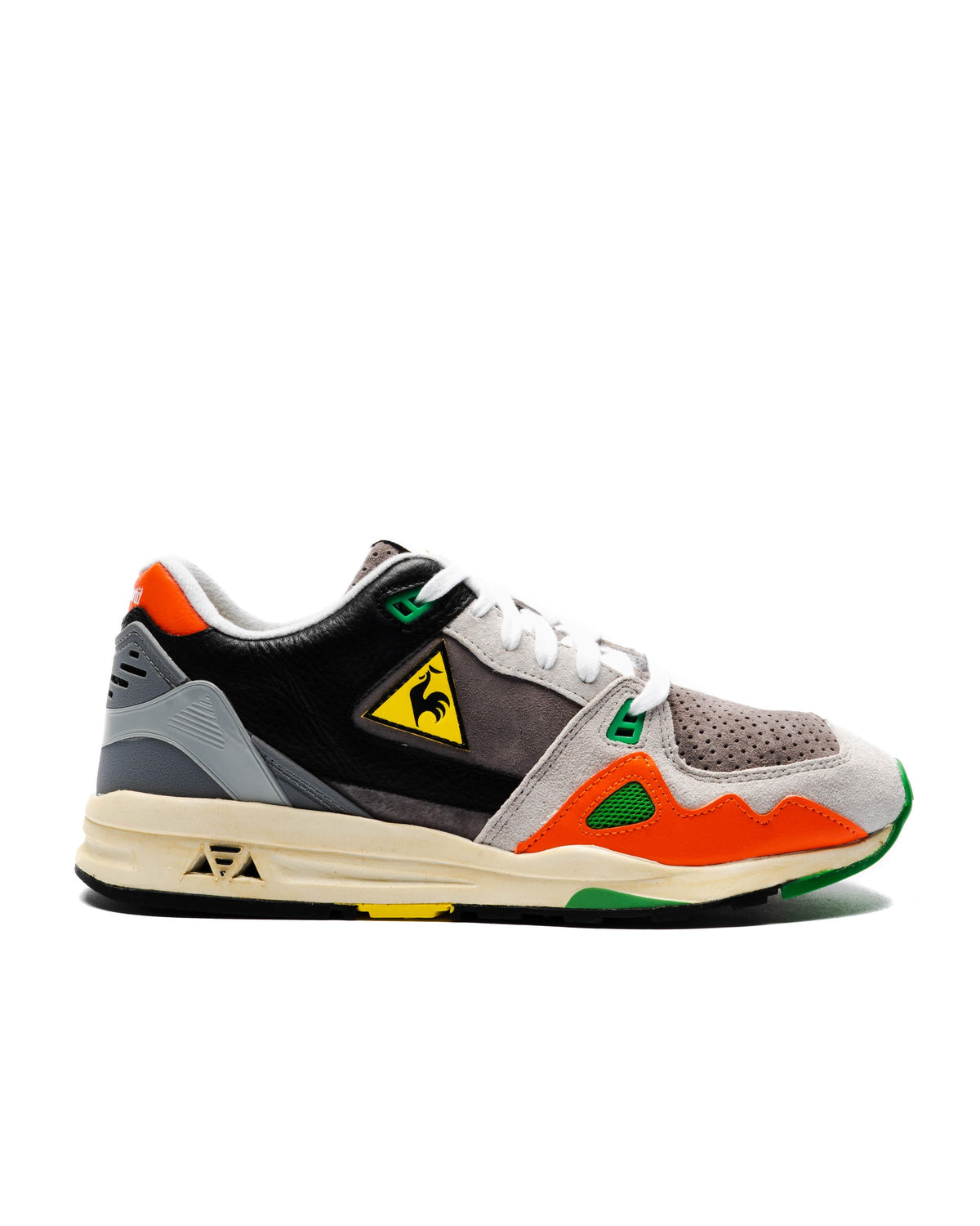 Exclusive Le Coq Sportif x SVD R1000 — 4.5 — Front View