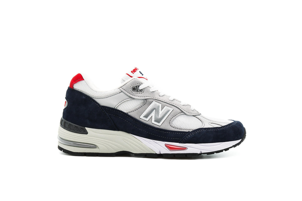 Exclusive New Balance M 991 GWR — 4 — Front View