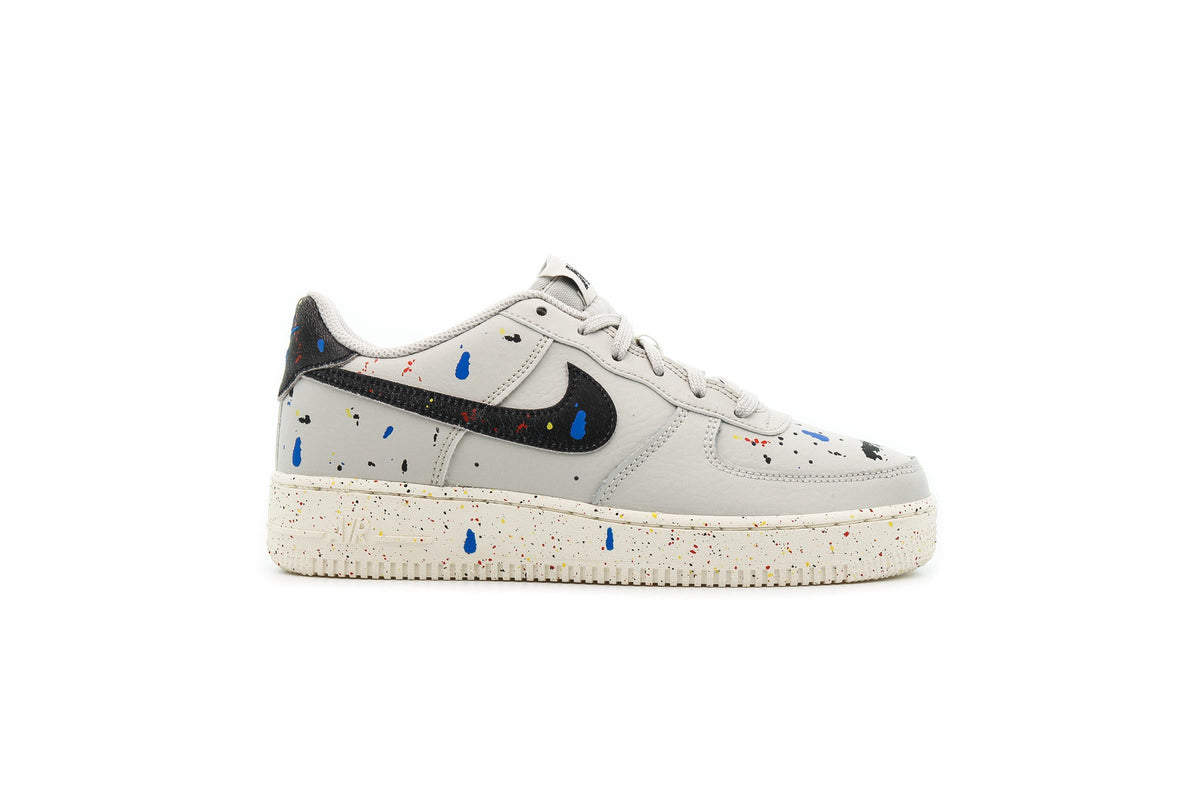 Exclusive Nike AIR FORCE 1 LV8 3 (GS) "LIGHT BONE" — 3.5Y — Front View