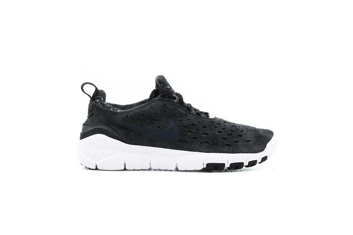 Exclusive Nike FREE RUN TRAIL "BLACK" — 3.5 — Front View