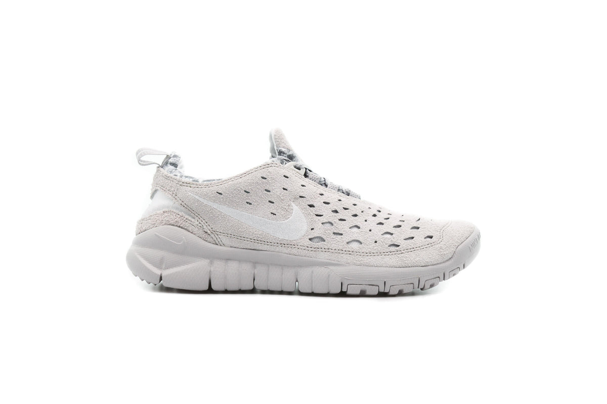 Exclusive Nike FREE RUN TRAIL "NEUTRAL GREY" — 3.5 — Front View