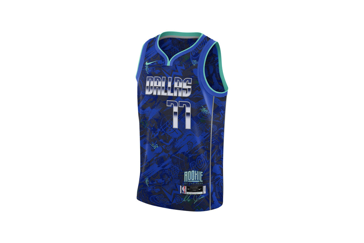 Exclusive Nike SELECTED SERIES JERSEY "DONCIC" — 2XS — Front View