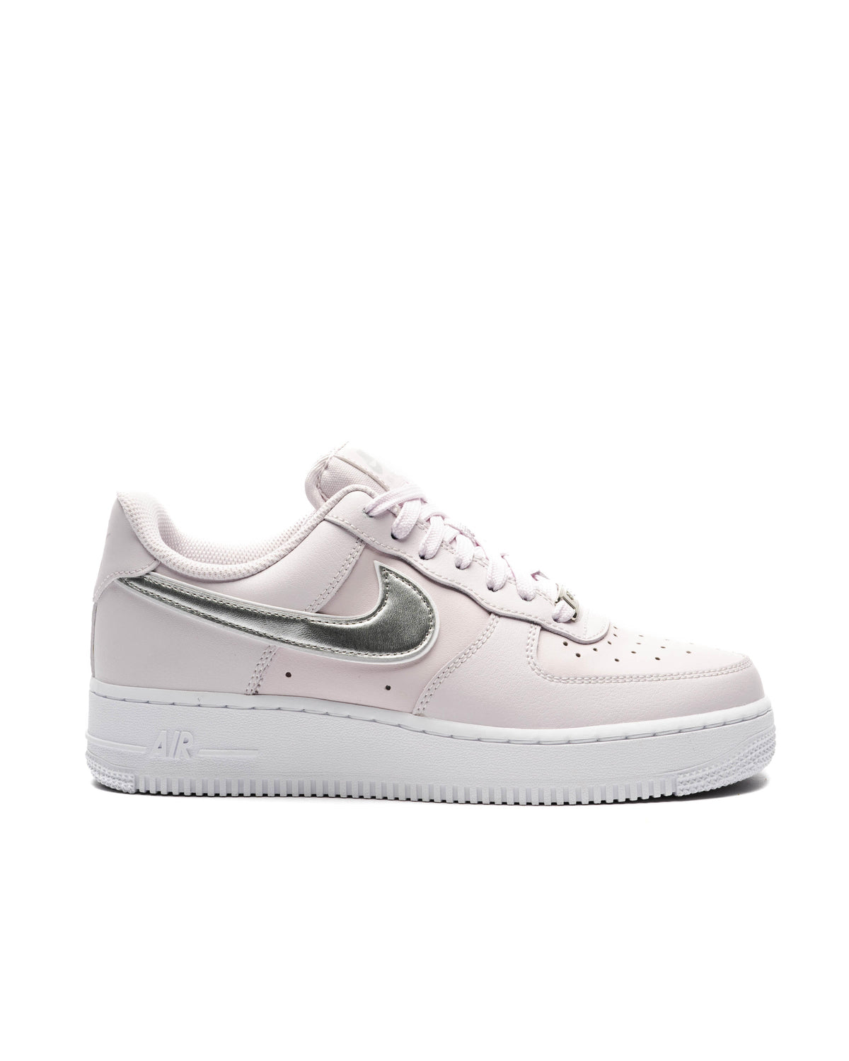 Exclusive Nike WMNS AIR FORCE 1 '07 ESSENTIAL — 5 — Front View