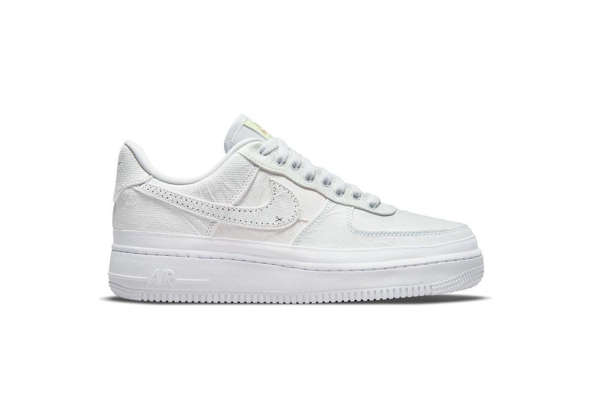 Exclusive Nike WMNS AIR FORCE 1 '07 TEAR AWAY "ARCTIC PUNCH" — 5 — Front View