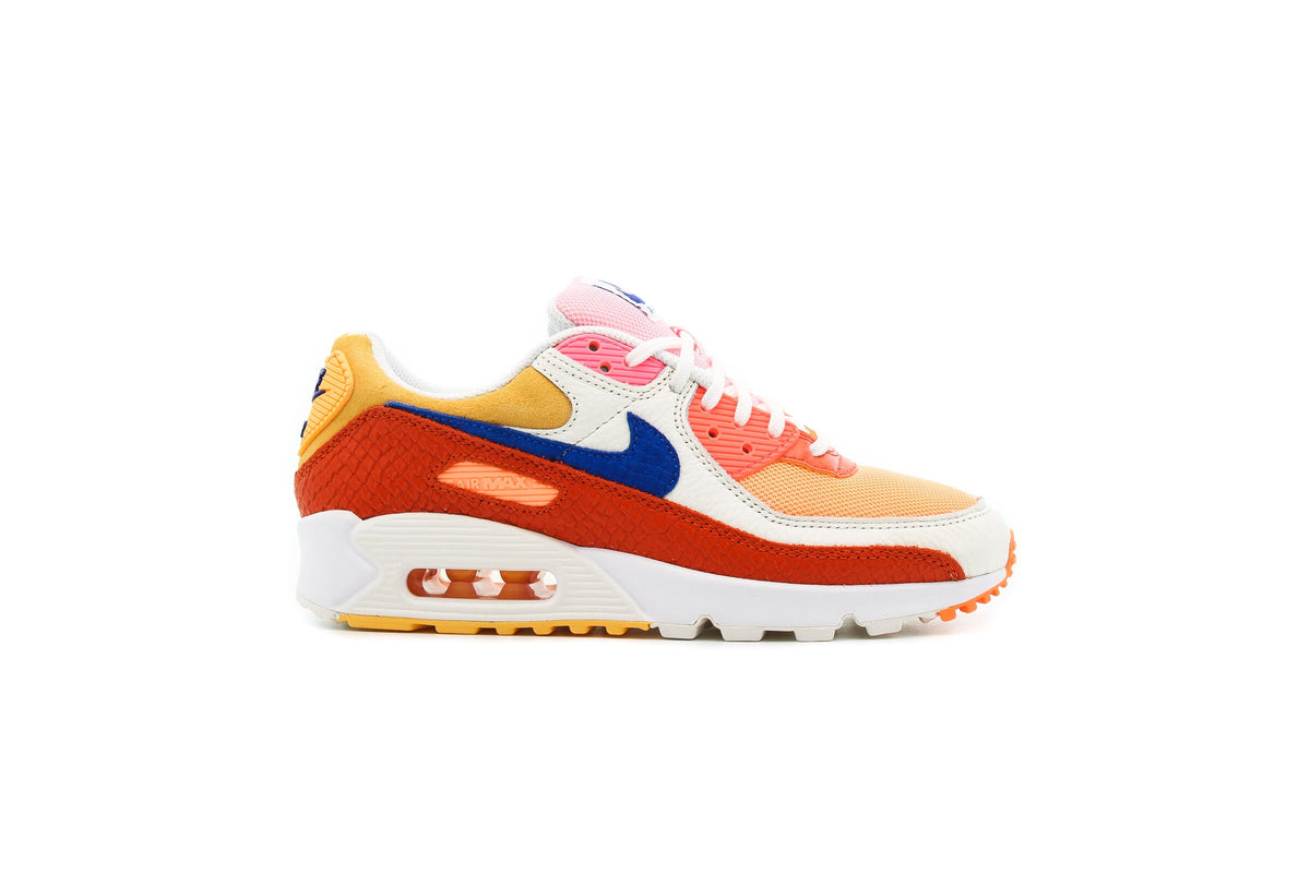 Exclusive Nike WMNS AIR MAX 90 "CAMPFIRE ORANGE" — 5 — Front View