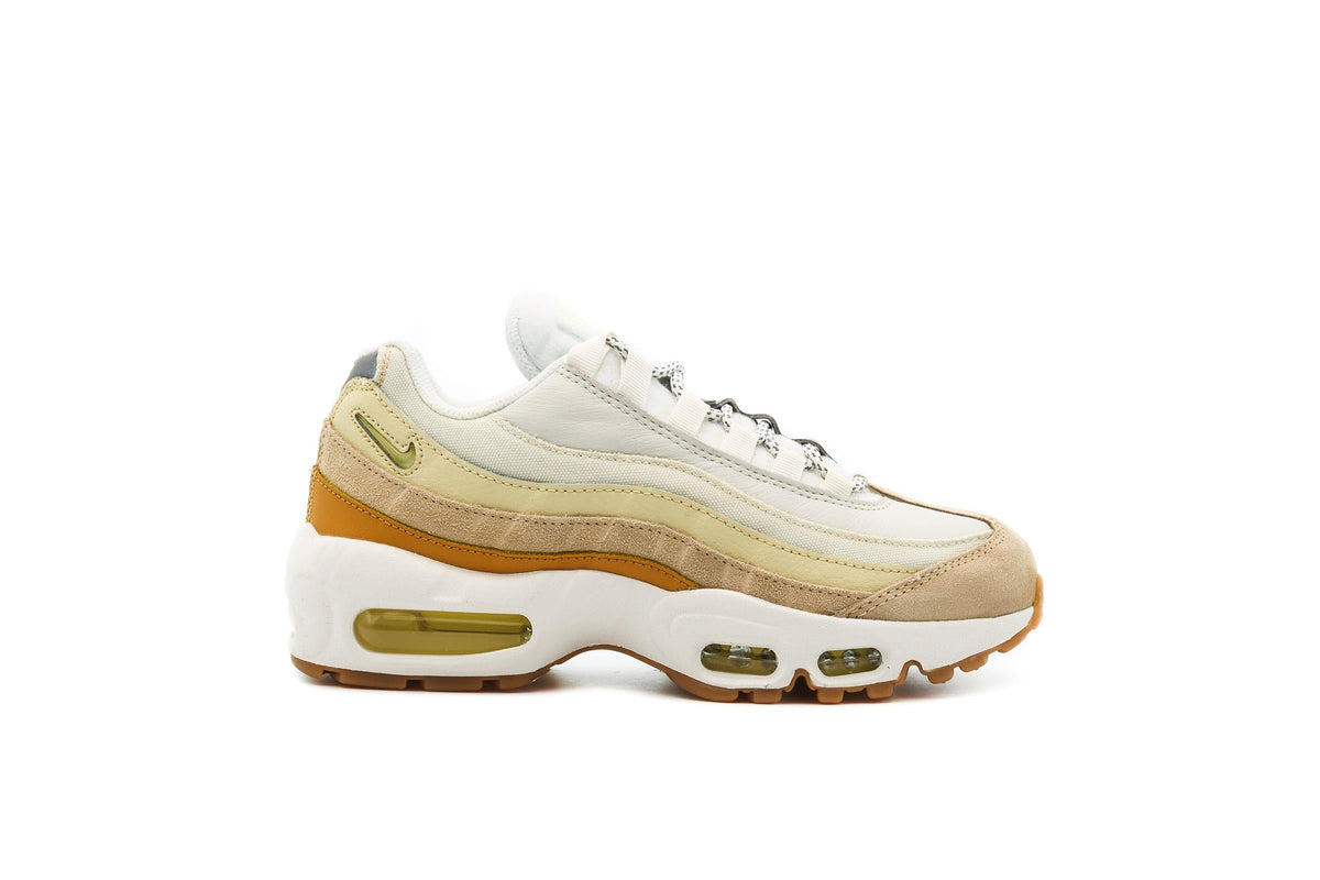 Exclusive Nike WMNS AIR MAX 95 "SAIL" — 5 — Front View