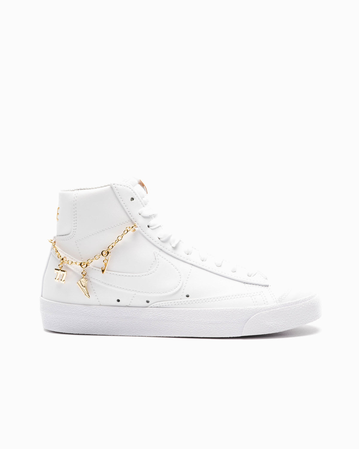 Exclusive Nike WMNS BLAZER MID '77 LX — 5 — Front View