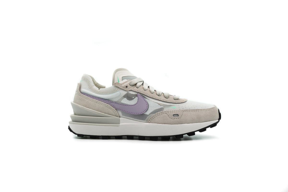Exclusive Nike WMNS WAFFLE ONE — 5 — Front View