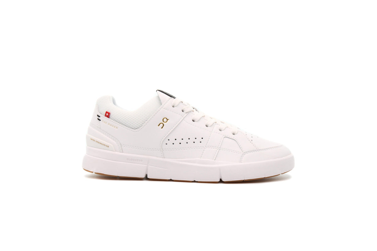 Exclusive ON Running WMNS THE ROGER CLUBHOUSE "ALL WHITE" — 5 — Front View