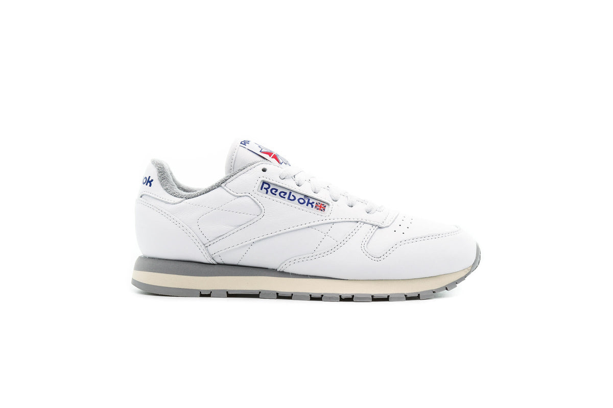 Exclusive Reebok CLASSIC LEATHER — 4.5 — Front View