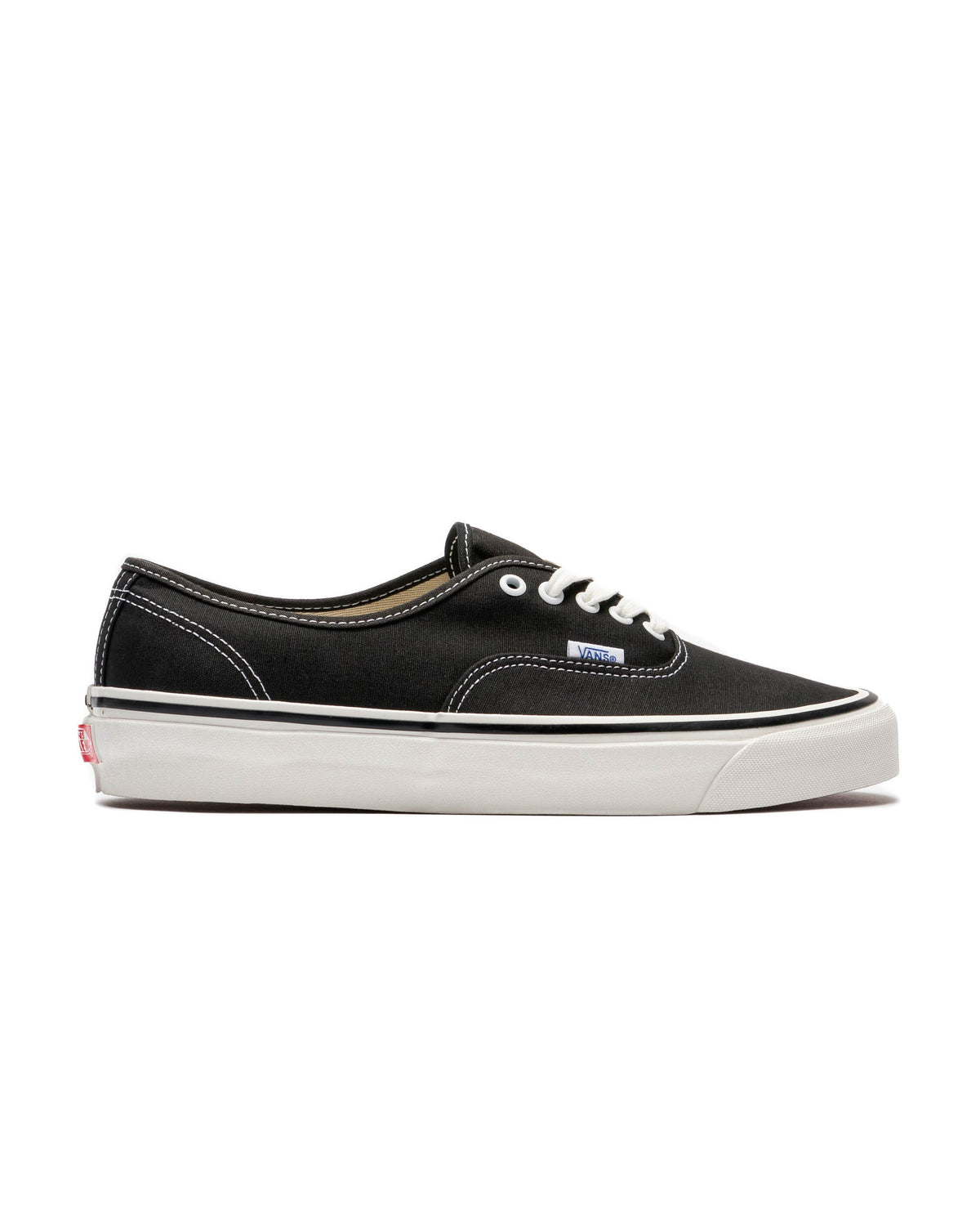 Exclusive Vans UA Authentic 44 DX — 3.5 — Front View
