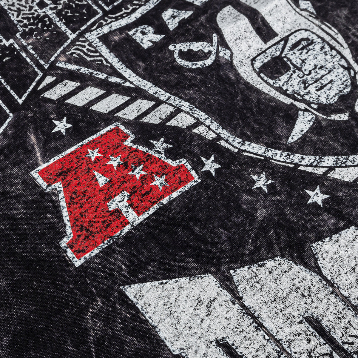 Exclusive Las Vegas Raiders Mens Short Sleeve Shirt (Black/Grey) — S — Side View