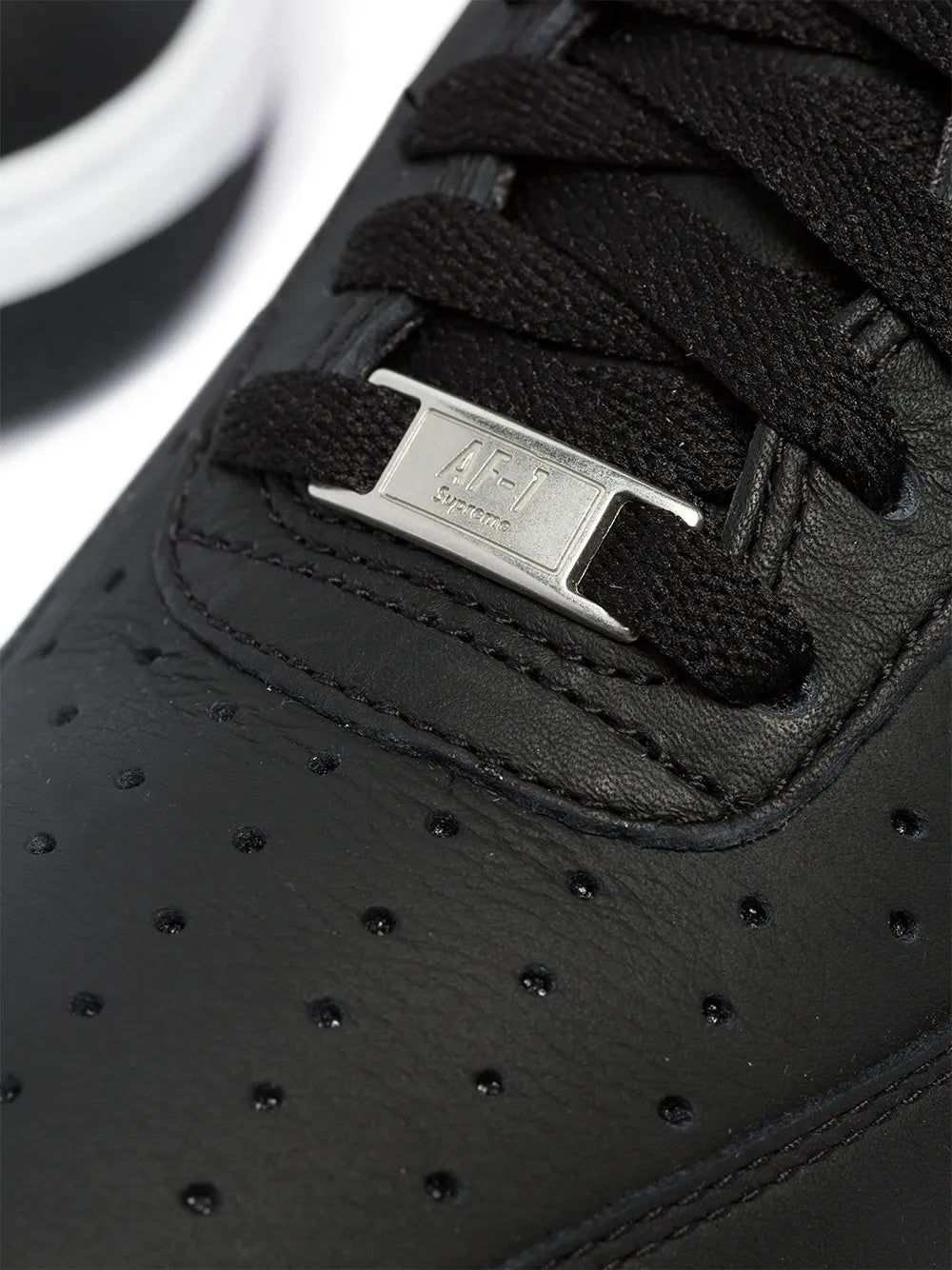 Supreme X Comme Des Gar?ns Air Force 1 Low