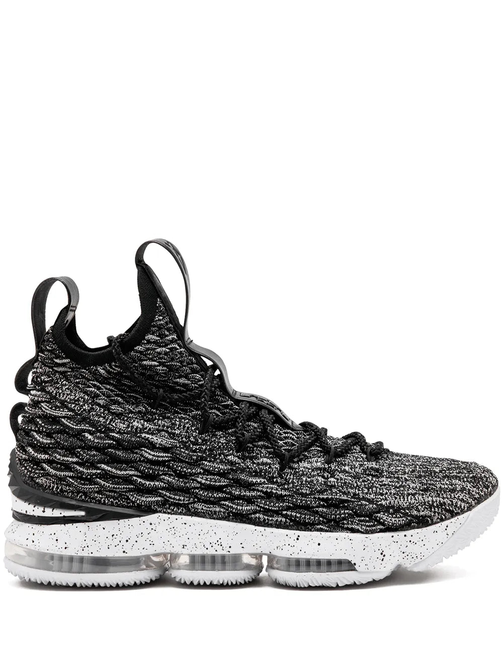 Lebron Xv