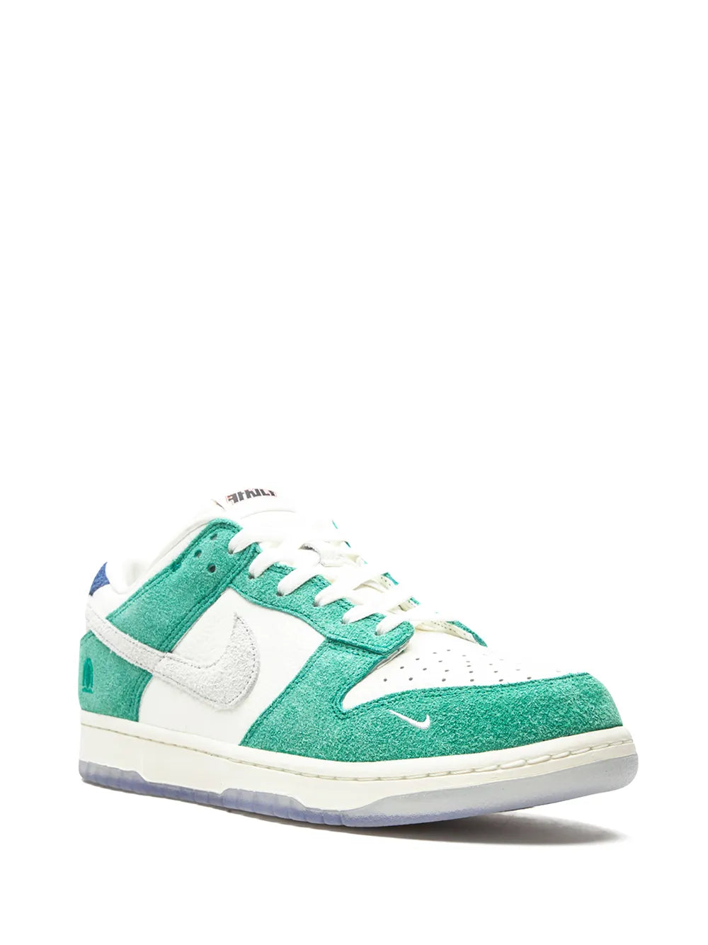 Kasina Dunk Low Road Sign