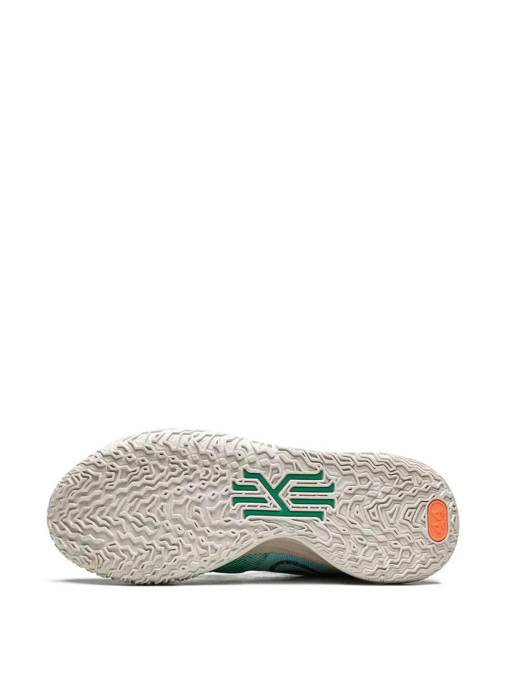 Kyrie 7 Copa
