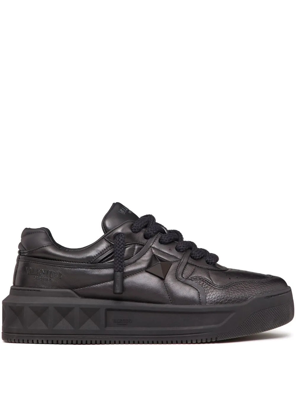 One Stud Xl Leather