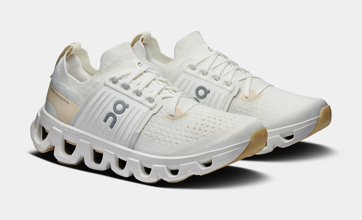 Exclusive Cloudswift 4 Womens Running Shoes (White/Cream) — 5 — Top View