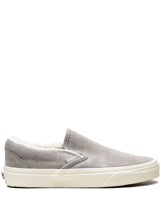 Classic Slip On Cozy Hug