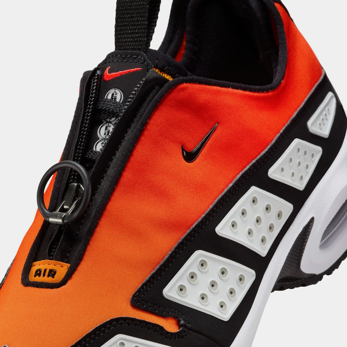 Exclusive Air Max SNDR Canyon Gold and Deep Ocean Womens Running Shoes (Bright Crimson/Black/Bright Ceramic) — 5 — Detail View