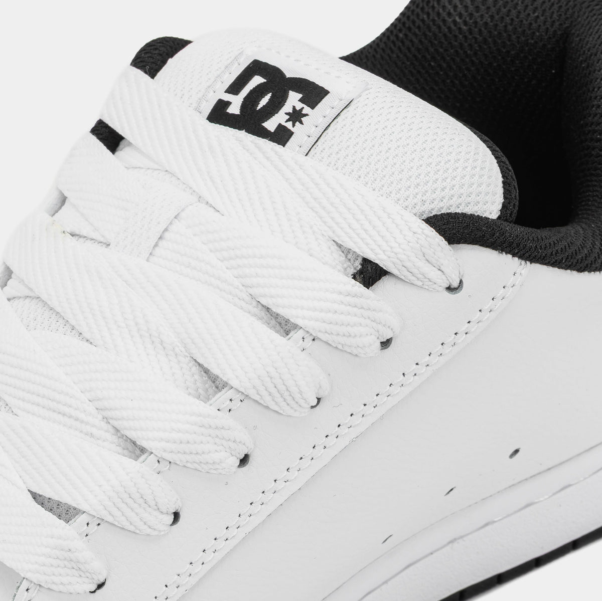 Exclusive Court Graffik Mens Skate Shoes (White/Black) — 7 — Back View
