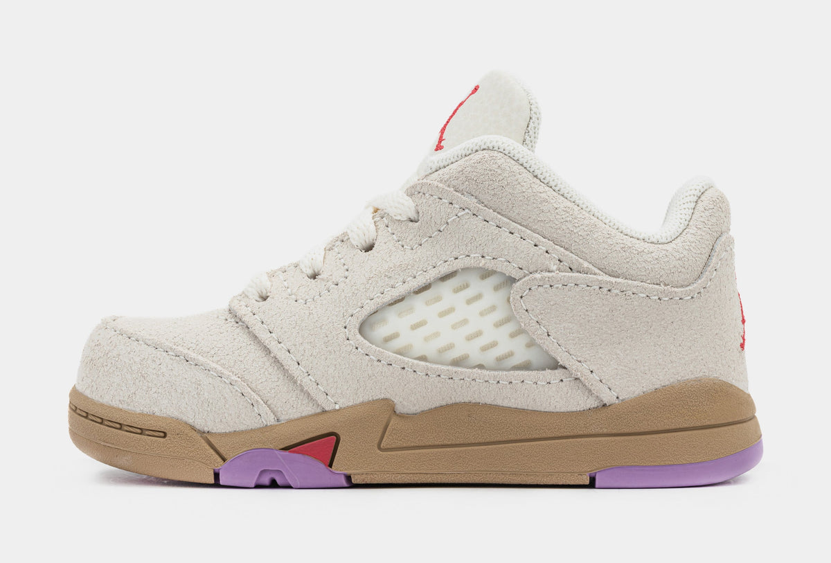Exclusive Air Jordan 5 Retro Low Infant Toddler Lifestyle Shoes (Pale Ivory/Fusion Red/Desert) — 2C — Back View