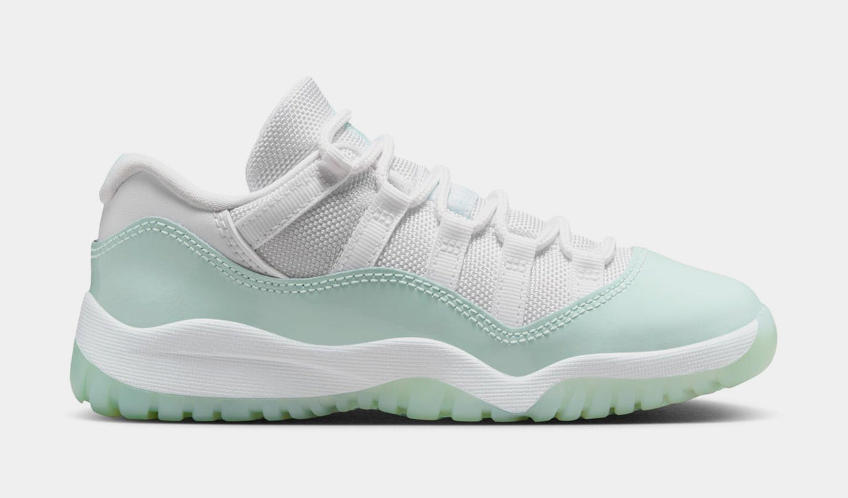 Exclusive Air Jordan 11 Retro Low Igloo Preschool Lifestyle Shoes (White/Igloo) — 10.5C — Front View