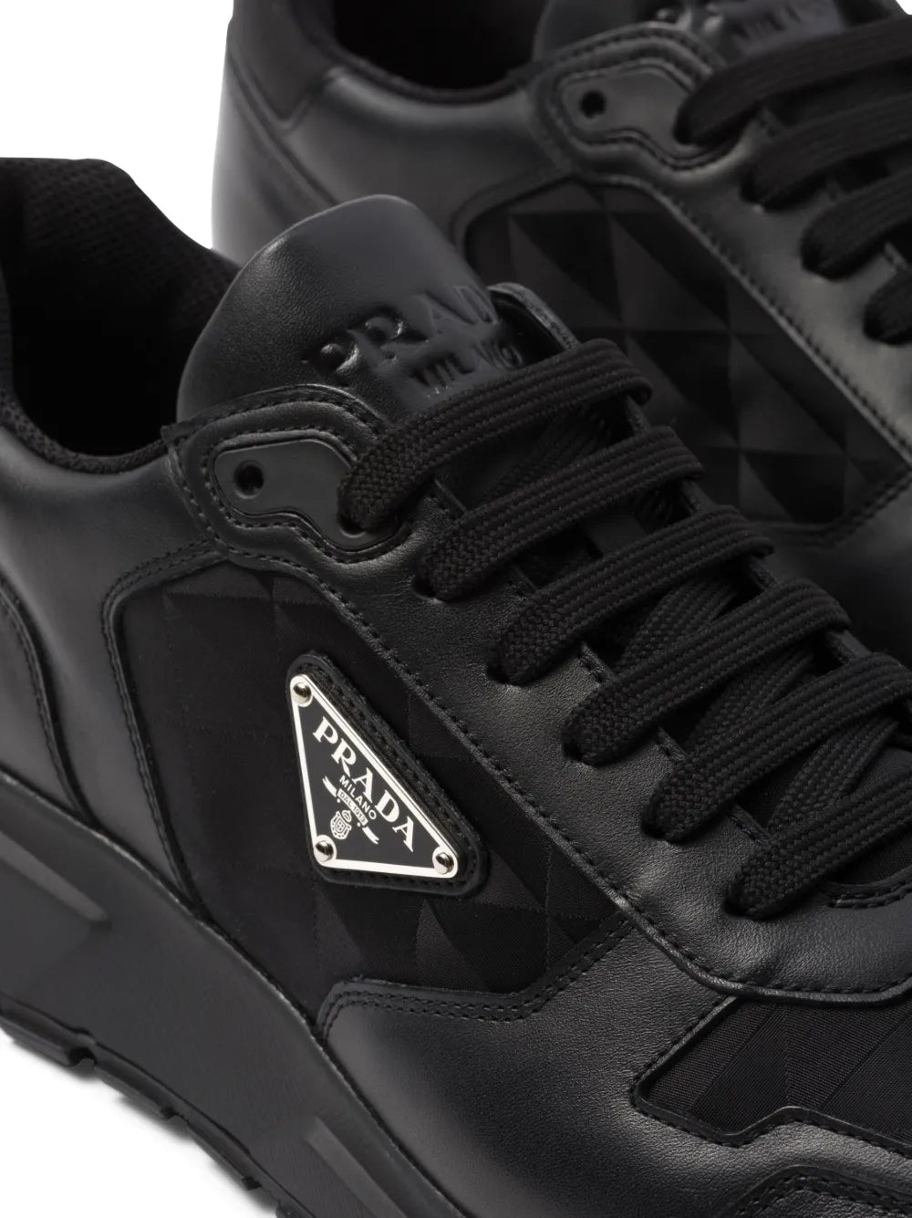 Logo-Jacquard Leather