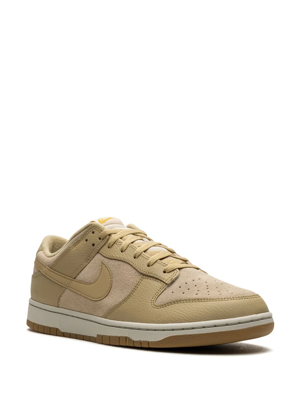 Dunk Low Wheat Suede