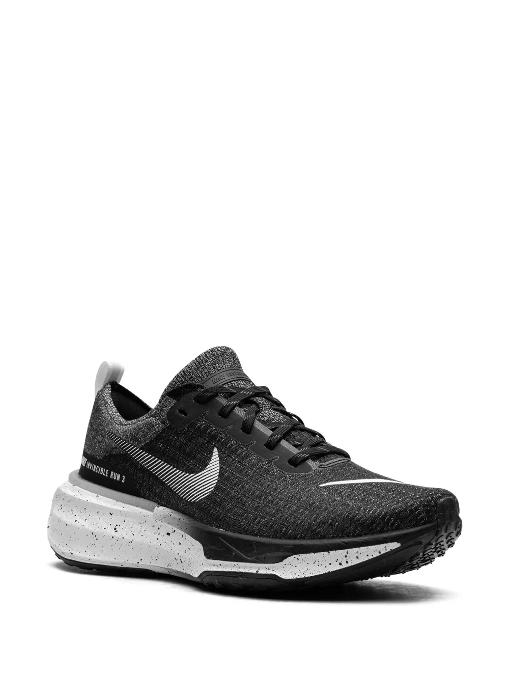 Zoomx Invincible Run Flyknit 3 Oreo