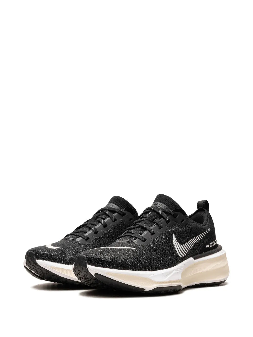 Zoomx Invincible Run Fk 3 Black/White