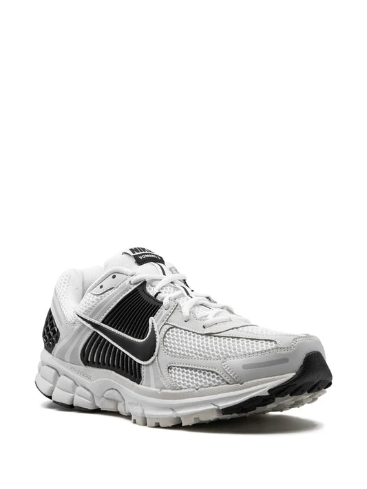Zoom Vomero 5 White/Black
