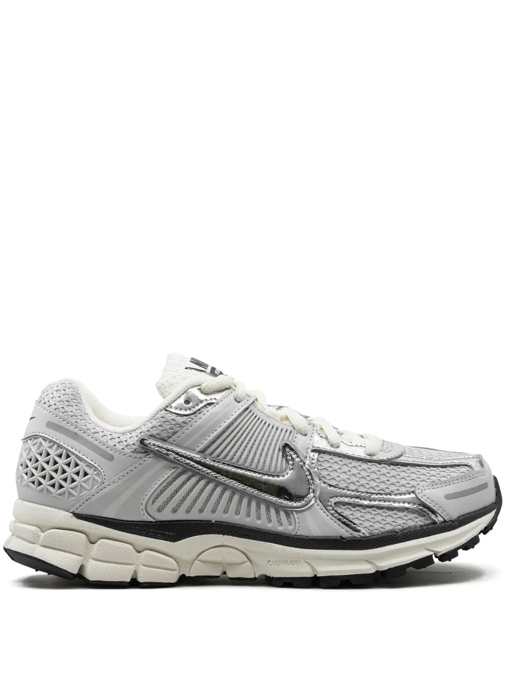 Zoom Vomero 5 Chrome