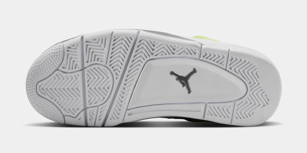 Exclusive Air Jordan 4 Retro Light Lemon Twist Grade School Lifestyle Shoes (White/Light Lemon Twist/Light Graphite) — 3.5Y — Top View