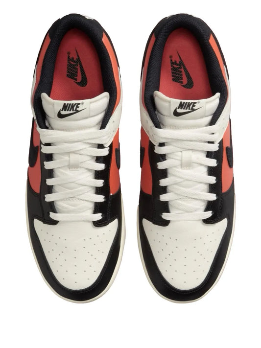 Dunk Low Vintage Coral