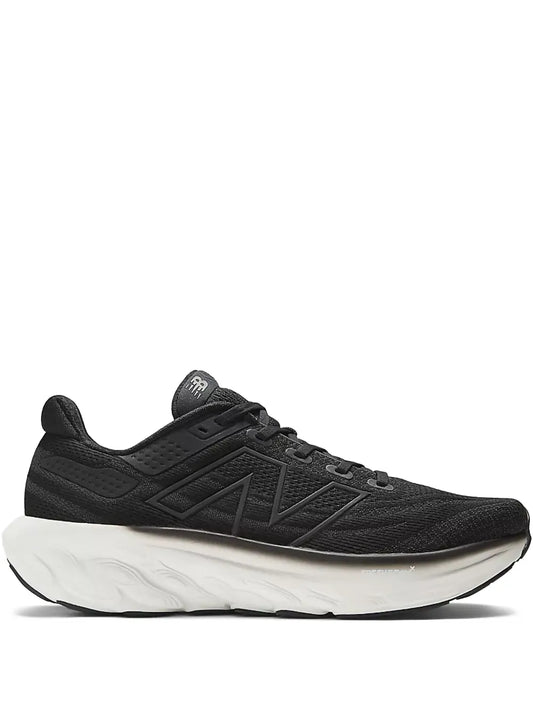 1080V13 Black/White