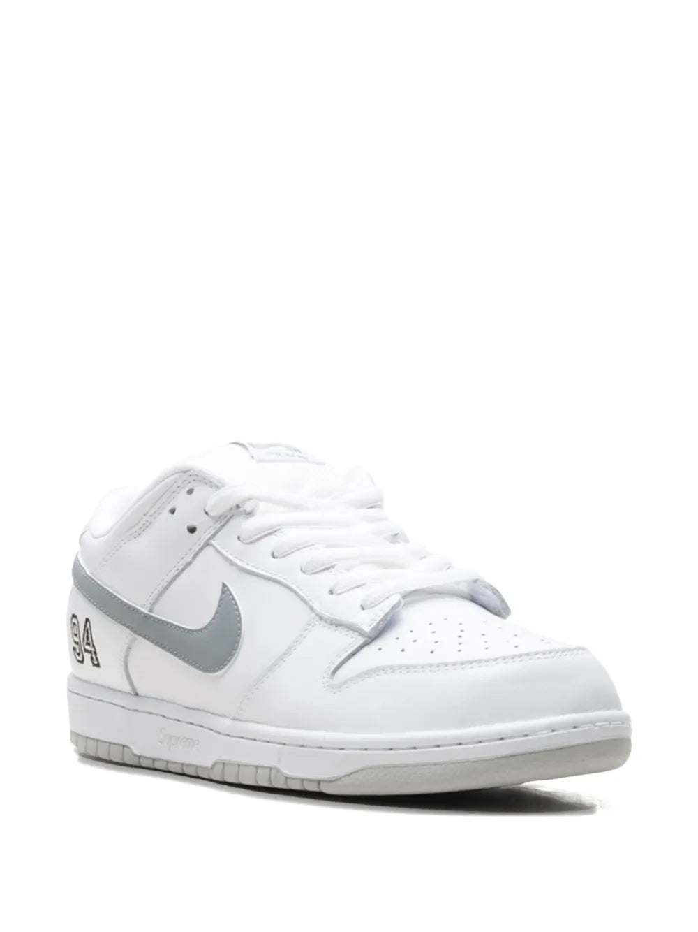 Sb Dunk Low Supreme - White